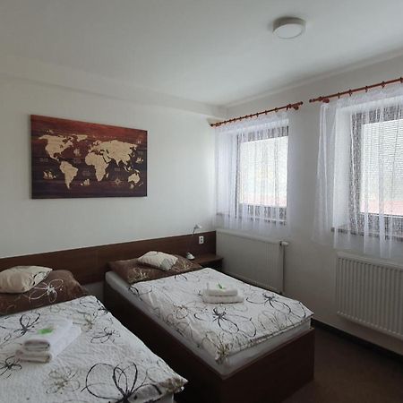 Motorest U Kola Otel Prostějov Dış mekan fotoğraf