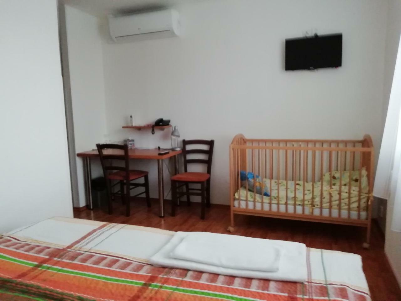 Motorest U Kola Prostějov Dış mekan fotoğraf