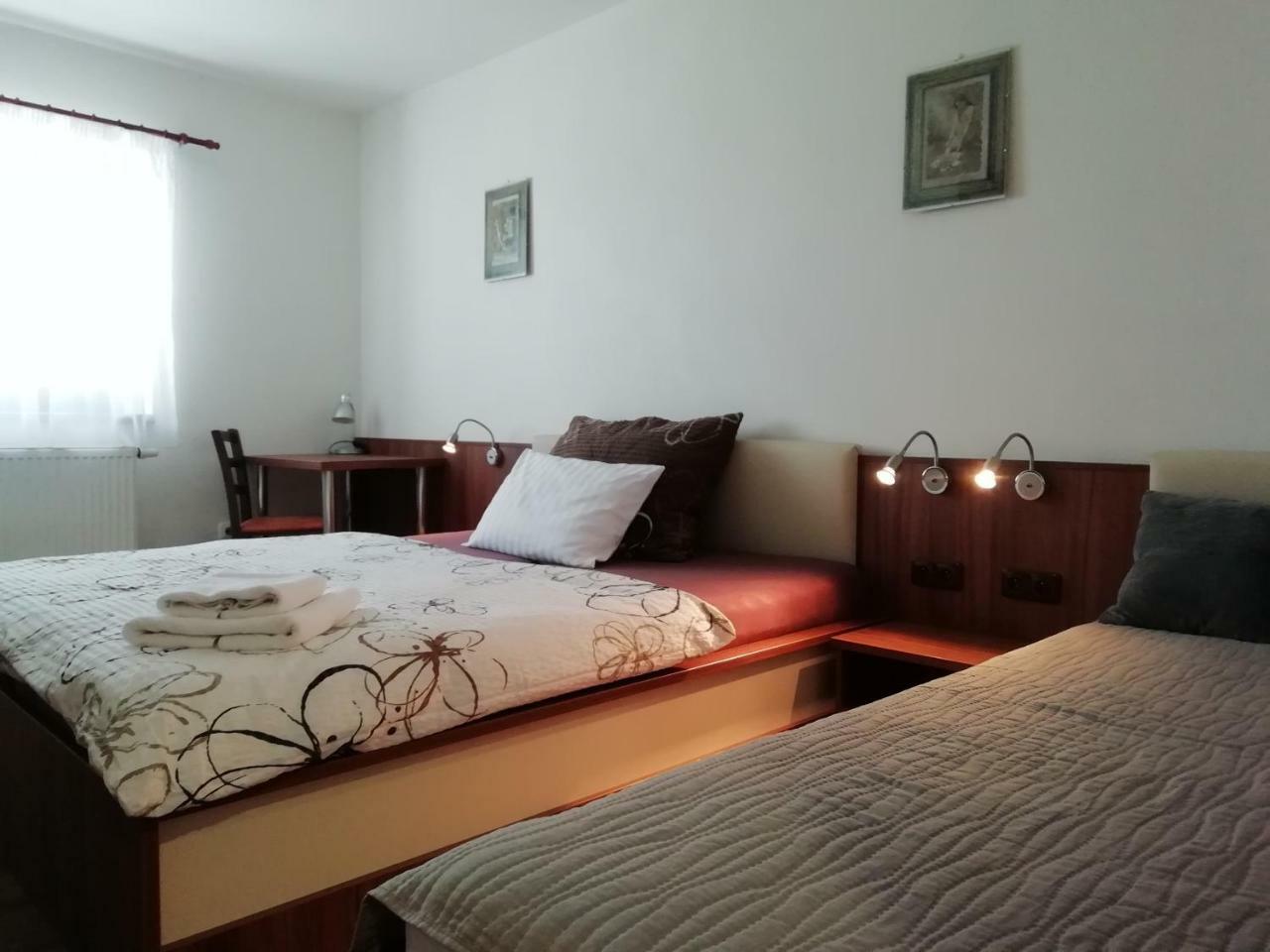 Motorest U Kola Otel Prostějov Dış mekan fotoğraf